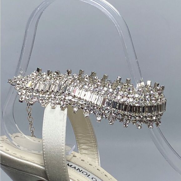 Manolo Blahnik Parinasan 105 Embellished Sandals size 37 - Picture 8 of 12